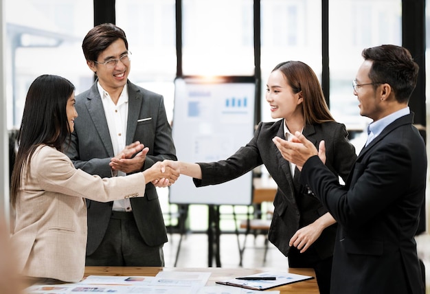 Sales & CRM